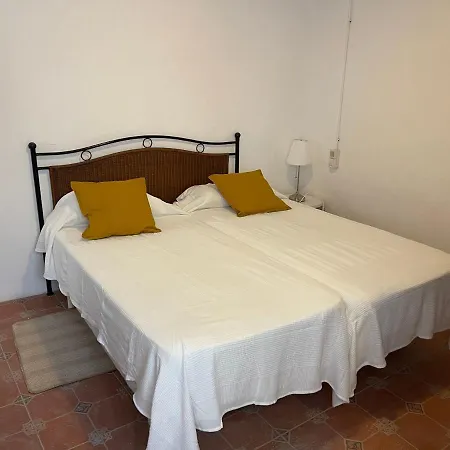 בית נופש Tramuntana With Swimming Pool, Canonge *