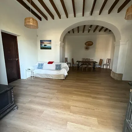 בית נופש Tramuntana With Swimming Pool, Canonge סלבה